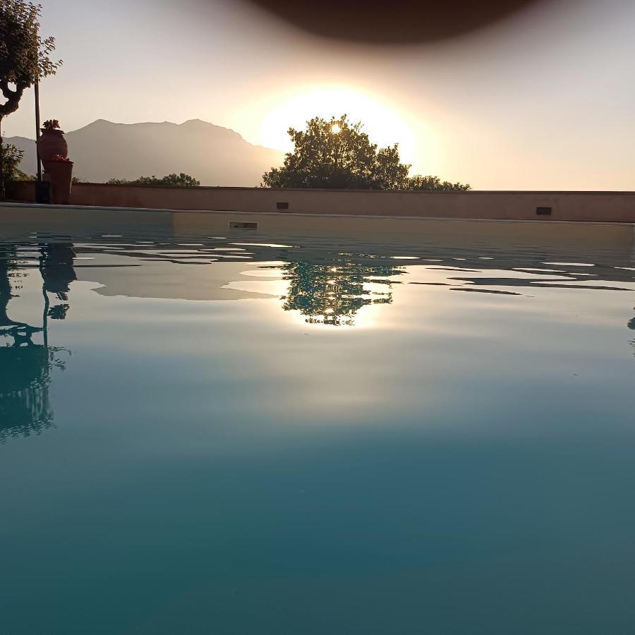 Degli Alessandri House Sassoferrato Buitenkant foto