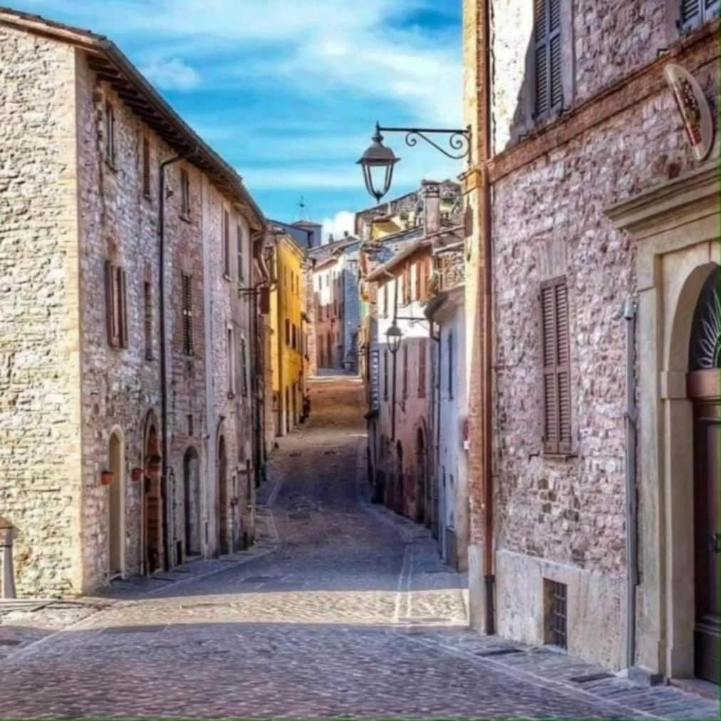 Degli Alessandri House Sassoferrato Buitenkant foto